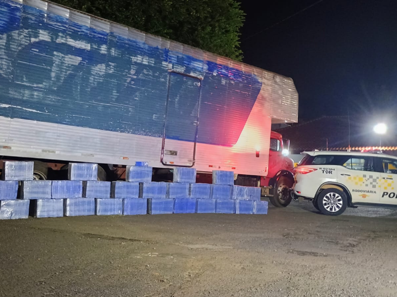 Homem é preso em Palmital com 713 quilos de maconha escondidos em sofás
