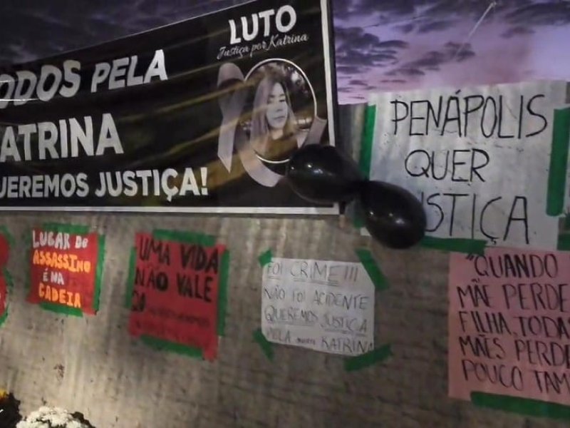 Protesto por justiça após jovem ser morta por tiro de delegado de Assis em festa de peão