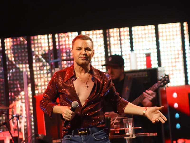 Eduardo Costa agita a 3ª noite da Expo Paraguaçu; confira as fotos