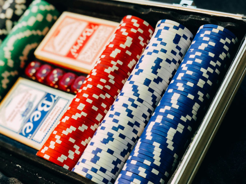 Dicas para jogar Texas Hold’em em cassinos online no Brasil