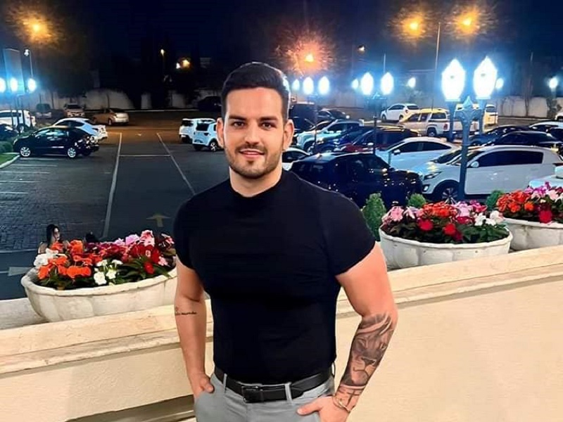 Morre em Curitiba o modelo que participou do Mister Regional em Quatá