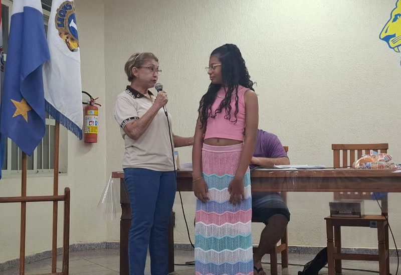 Estudante da ‘Helena Wirgues’ é vencedora de concurso de desenho promovido pelo Lions Internacional