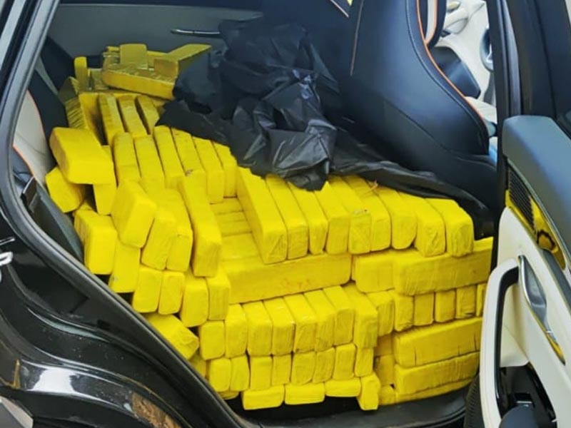 Jovem é preso com mais de 800 tijolos de maconha em Assis