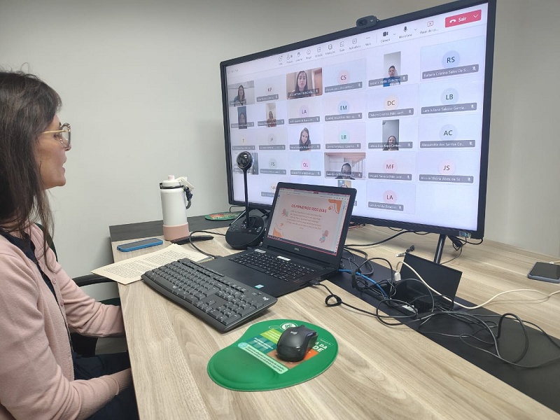 Mamãe Unimed reúne gestantes em edição on-line