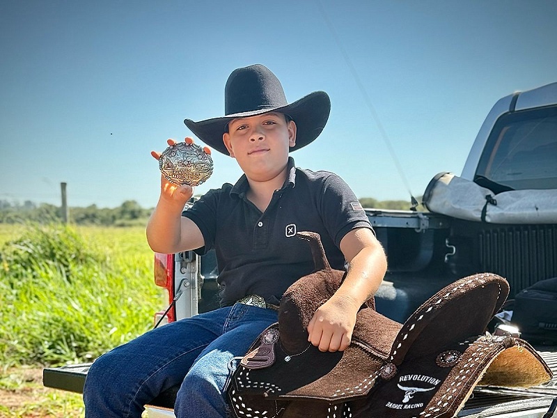 Menino de Paraguaçu Paulista conquista o 1º lugar na competição Revolution em Araçatuba