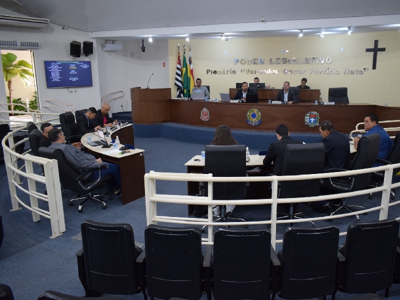 Câmara de Paraguaçu Paulista aprova projetos e rejeita veto do Executivo em Sessão Extraordinária