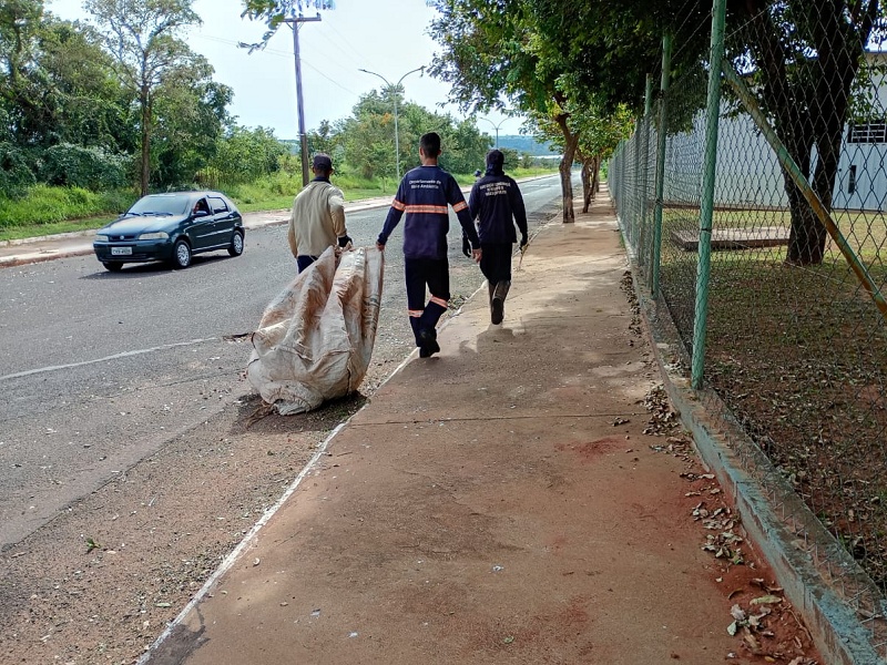 Prefeitura realiza faxina geral na Escola Balão Mágico e reforça cuidados com unidades escolares