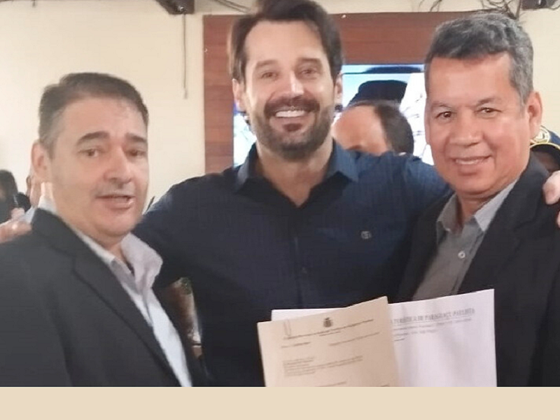 Paraguaçu apresenta projeto de recuperação de estradas rurais em encontro regional com lideranças