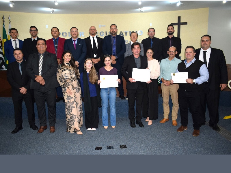 Câmara parabeniza equipe da ESAPP por reconhecimento como entidade beneficente