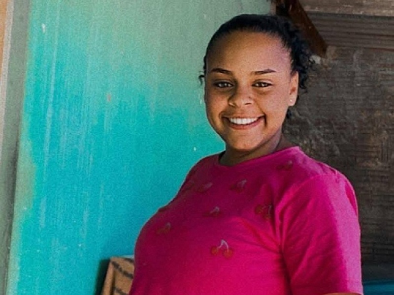 Jovem de 22 anos morre em colisão em Paraguaçu; filha e marido sobrevivem