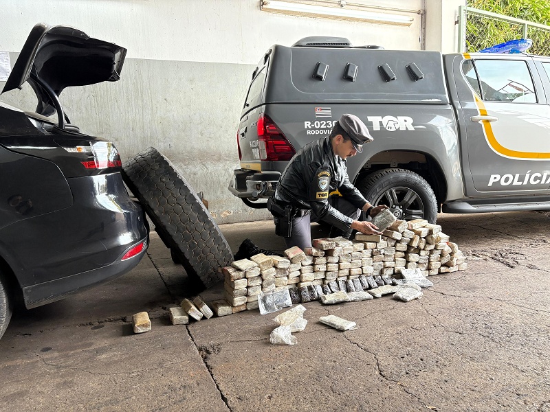 Polícia Rodoviária intercepta traficante com maconha e haxixe escondidos em pneu