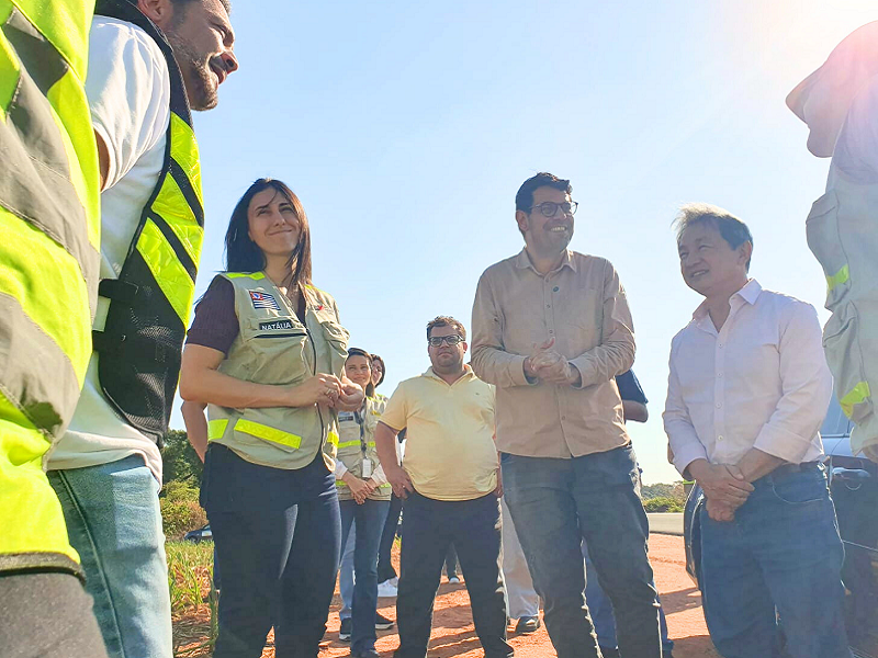 Secretária estadual visita Paraguaçu Paulista e acompanha obras de recapeamento em estradas vicinais