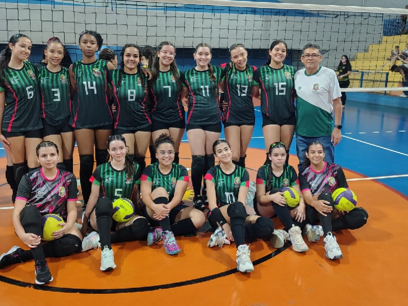 Copa Estado de Voleibol agita Ginásio Padilha com triunfos de Cândido Mota e Assis