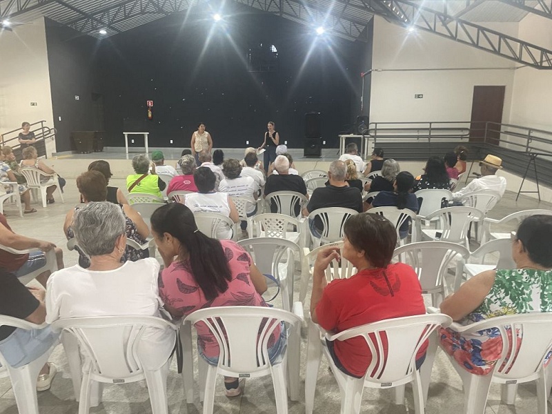 Idosos participam de ação multidisciplinar de saúde em Paraguaçu Paulista