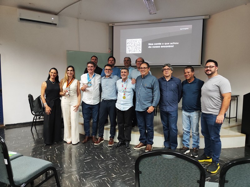 Projeto Conexão Acadêmica leva palestra sobre Carreira e Competitividade às universidades