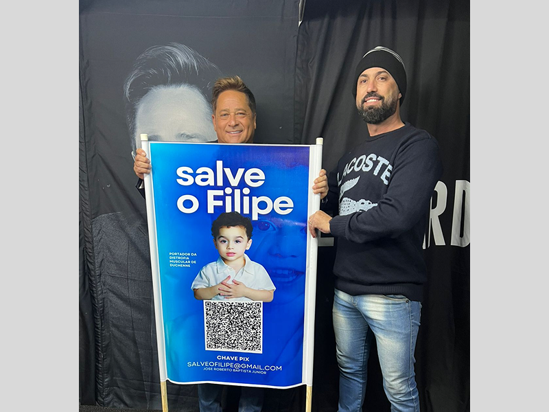 Filipe emociona artistas na Expo Paraguaçu em campanha contra doença rara