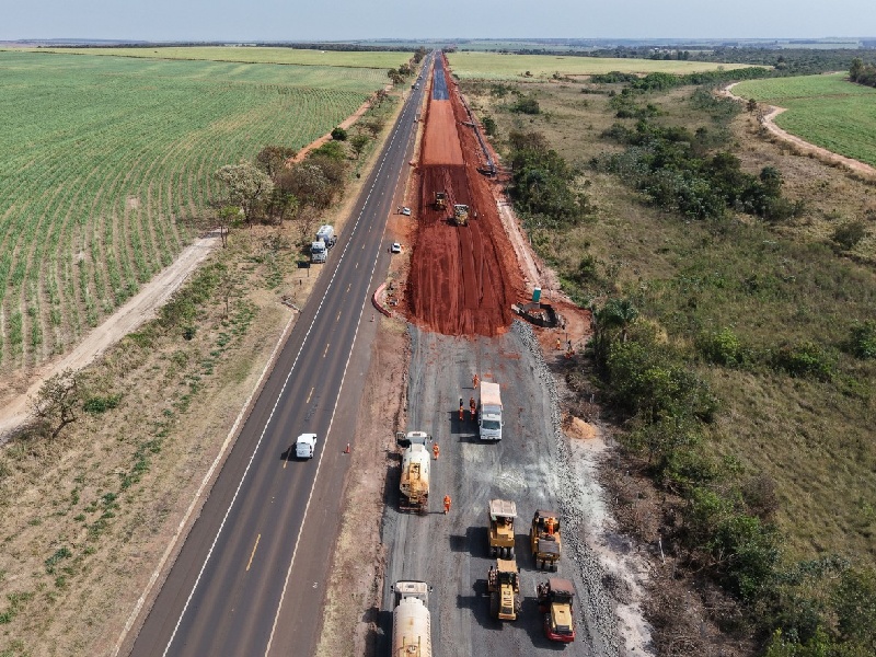 Obras de duplicação da SP 284 provocam interdições nesta quinta-feira, 16