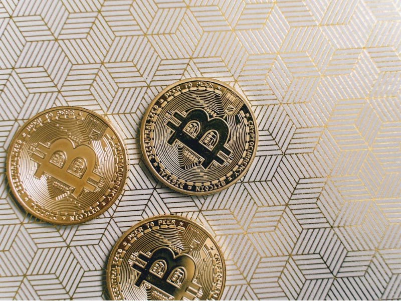 O que considerar antes de solicitar um crypto card