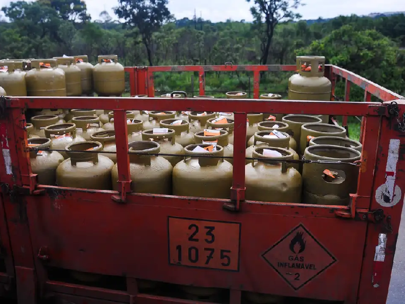 Beneficiários com NIS final 8 recebem Auxílio Gás nesta quarta-feira, 29