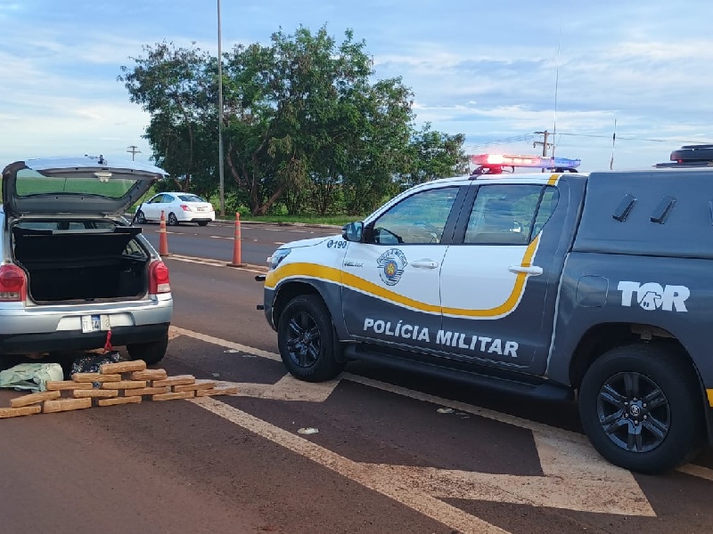 Jovens de 25 e 23 anos são presos com 13 quilos de maconha em Palmital