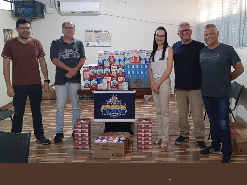 Esporte que Alimenta: solidariedade em quadra leva leite e esperança ao Lar dos Idosos