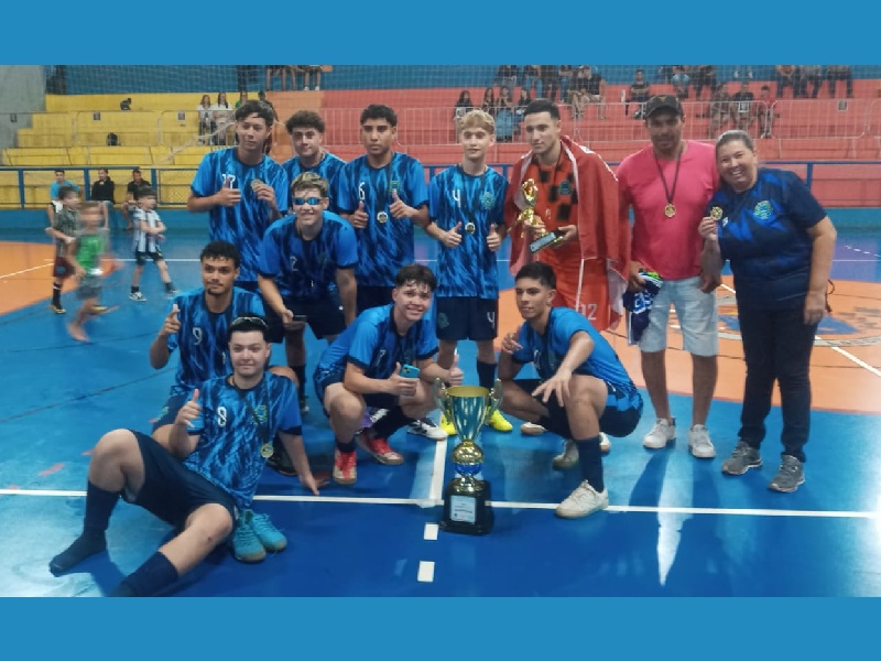 Finais do Regional de Futsal revelam campeões e competição segue nesta quinta no Ginásio Padilha