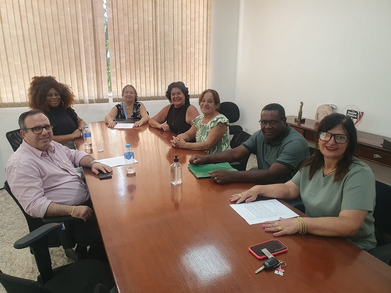 Executivo recebe diretoria de nova Associação de Aposentados e Pensionistas de Paraguaçu Paulista