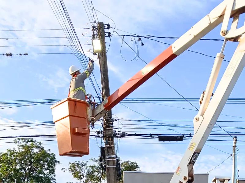 Prefeitura reforça iluminação pública e amplia segurança em diversos pontos da cidade