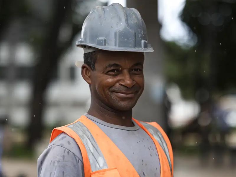 IR zero para quem ganha até R$ 5 mil vale nos salários pagos este mês