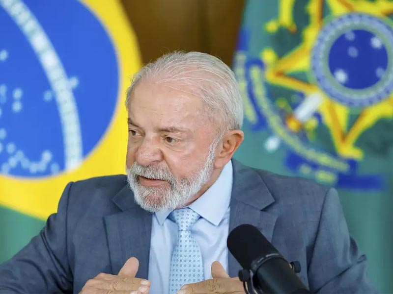 Lula envia ao Congresso projeto de lei pelo fim da escala 6x1