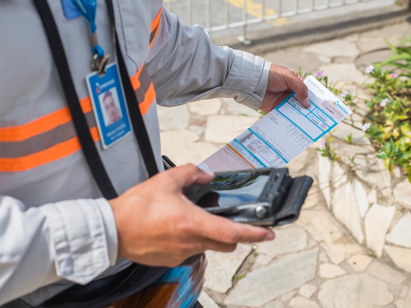 Energisa abre vagas para eletricistas e leituristas em Assis