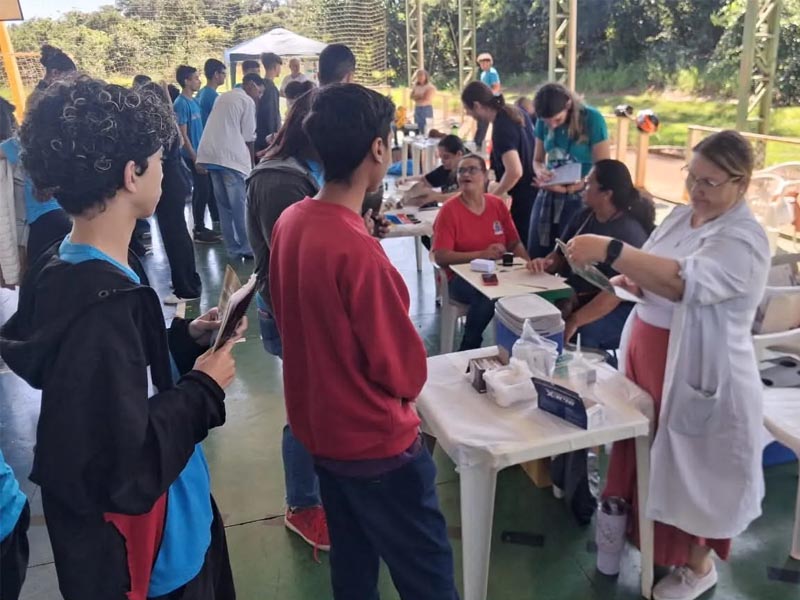 Secretaria de Saúde realiza ação Saúde na Escola na Etec