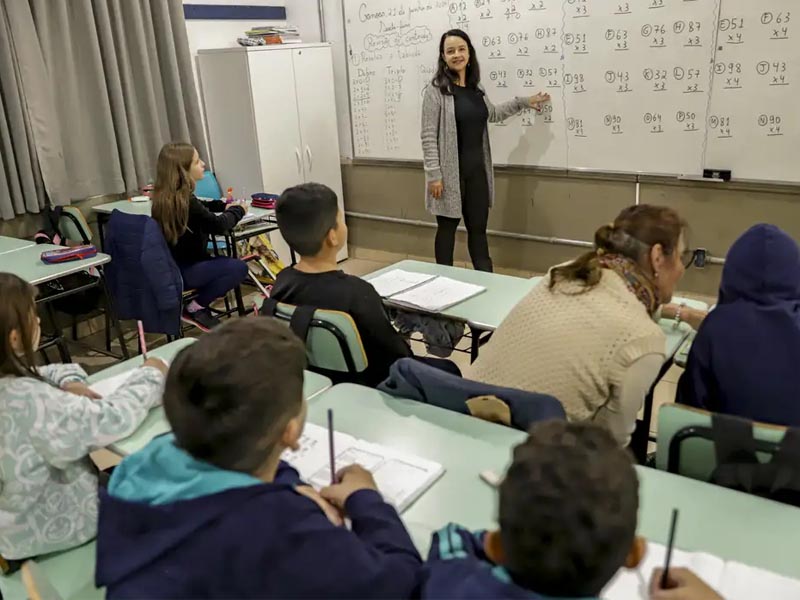 Inscrições para formação de professores de matemática vão até o dia 15
