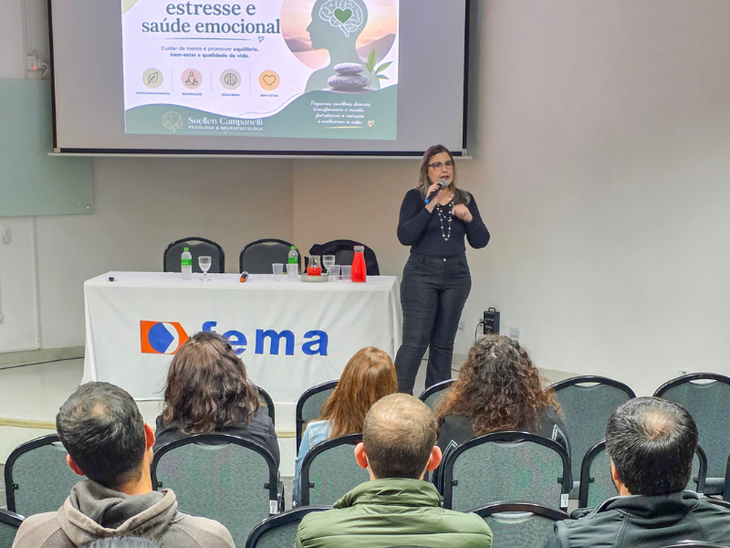Unimed Assis promove palestra sobre gestão do estresse e saúde emocional na FEMA