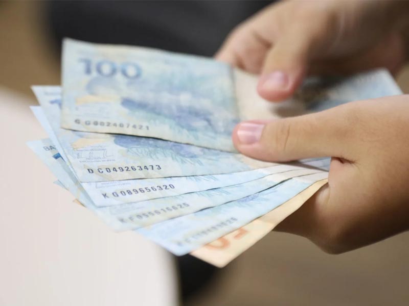Saiba qual valor poderá ser o salário mínimo em 2027